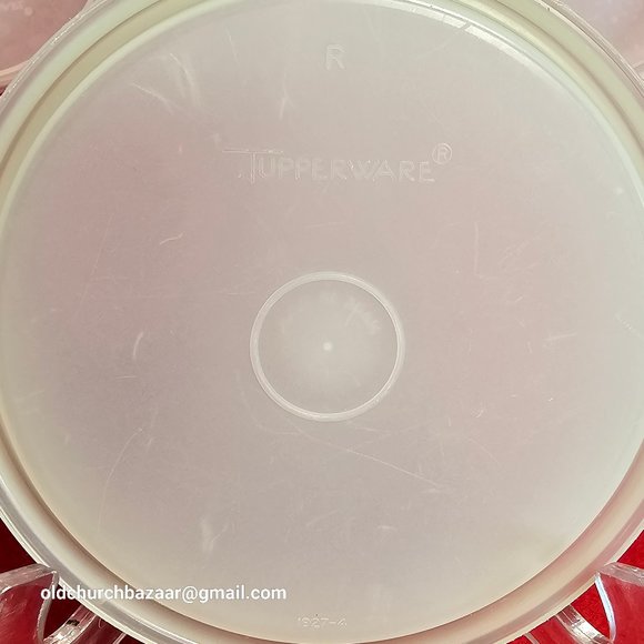 TUPPERWARE Suzette White Relish Dish Tray #608-11 With Lid - Picture 5 of 7